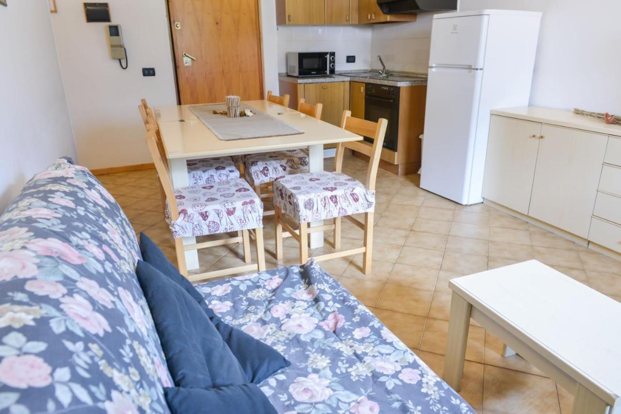 Appartamento Palazzina Carola Mezzana  Esterno foto