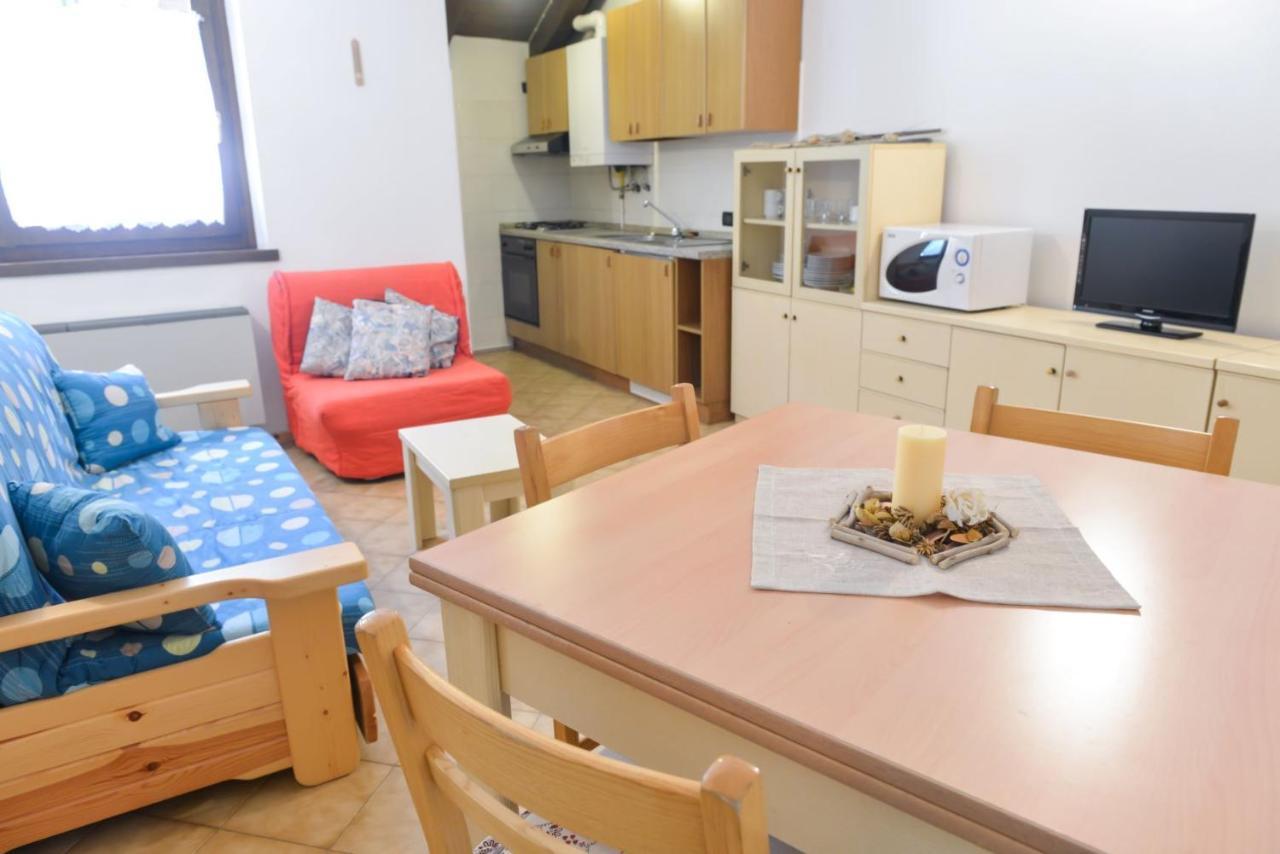 Appartamento Palazzina Carola Mezzana  Esterno foto