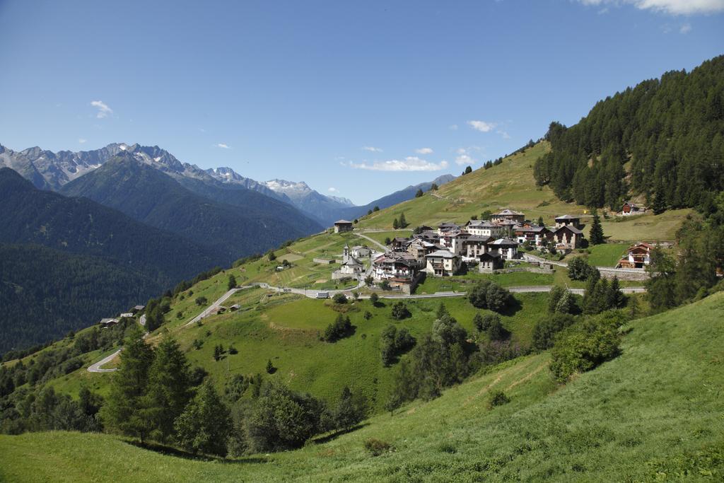 Appartamento Palazzina Carola Mezzana  Esterno foto