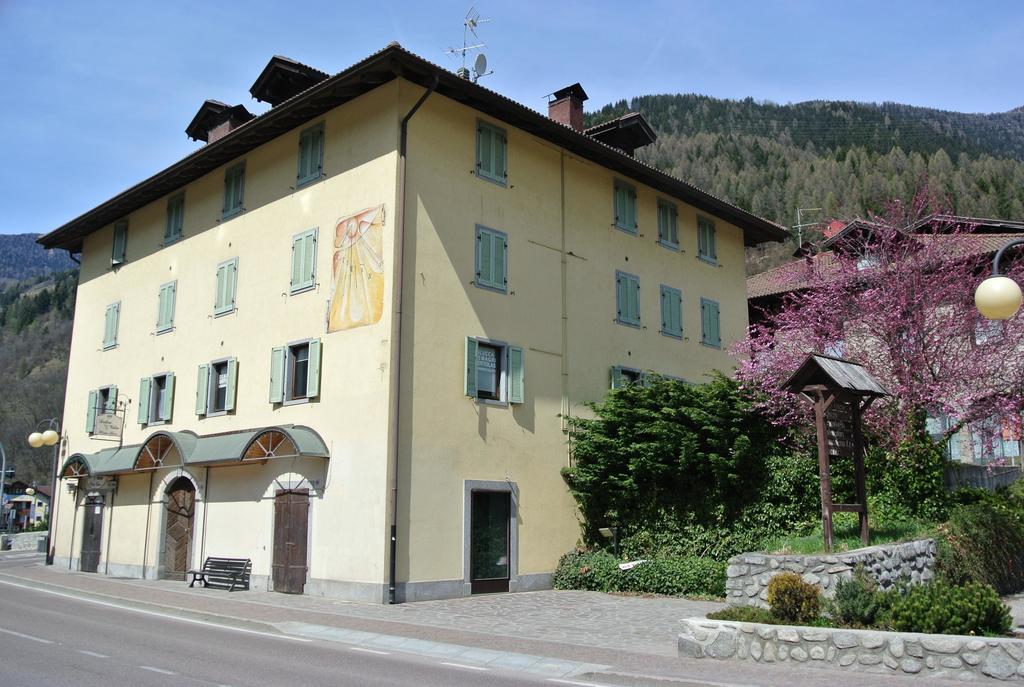 Appartamento Palazzina Carola Mezzana  Esterno foto